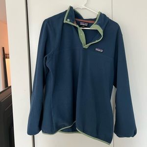 Patagonia thin button fleece